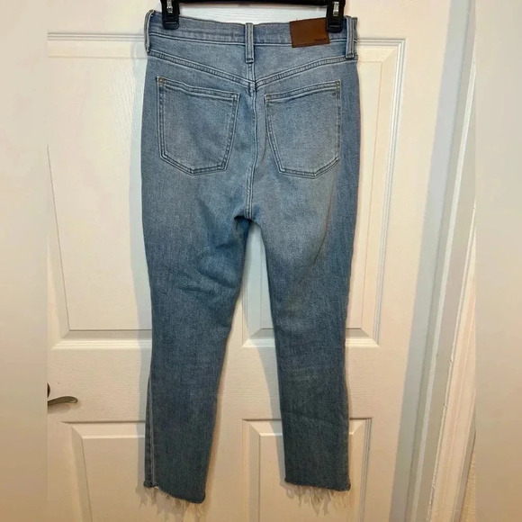 Madewell The Perfect Vintage Jean in Coffey Wash: Worn-In Edition - Picture 12 of 12